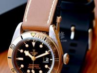 艾戈勒手表表帶發(fā)黑了怎么辦