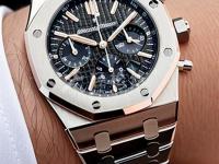 美度手表秒針回位功能失效。