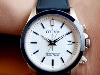 依波路手表秒針回位功能失效。