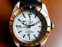 寶珀手表玻璃鏡面損壞。