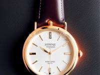 愛彼手表數(shù)字顯示屏損壞，怎么修