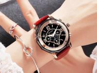 蕭邦手表指針顏色褪色。