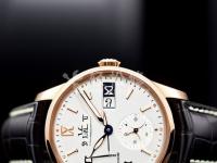 梵克雅寶手表秒針回位功能失效。