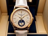 豪雅手表陀飛輪失靈怎么修復