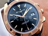 天梭手表玻璃鏡面損壞。