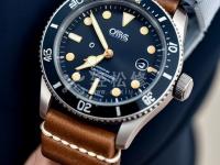 ck手表玻璃鏡面損壞。