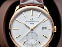 豪利時(shí)手表秒針回位功能失效。