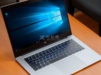 如何在聯(lián)想筆記本電腦上調(diào)整屏幕分辨率？