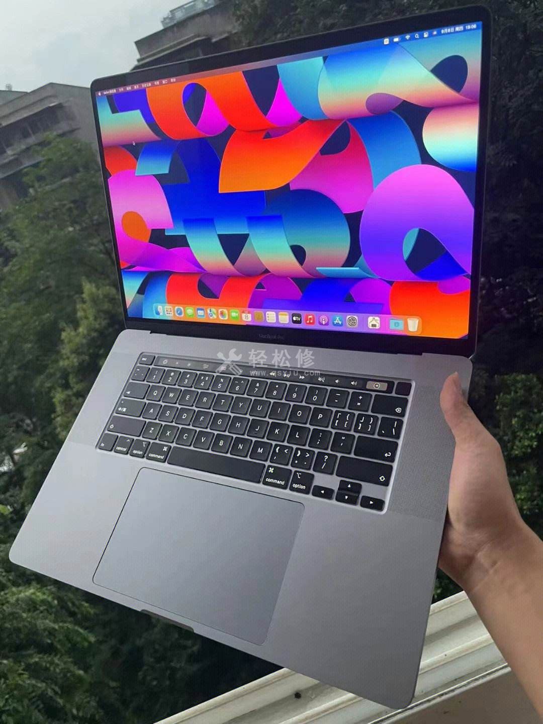 蘋果筆記本電腦的風扇噪音非常大，如何處理？